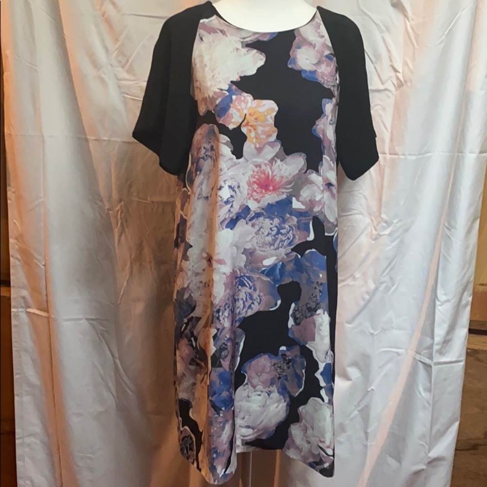 Finders Keepers Floral Print Dress Size M